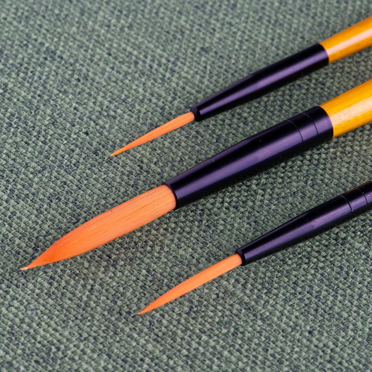 Tri-Art Artist Brushes - Short Synthetic - WC/Acryl - Liner - Tri-Art Mfg.